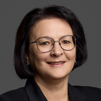 Dr. Christina Vedana-Jehle